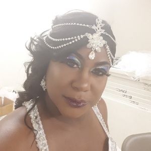 Meet your Posher, Telisha